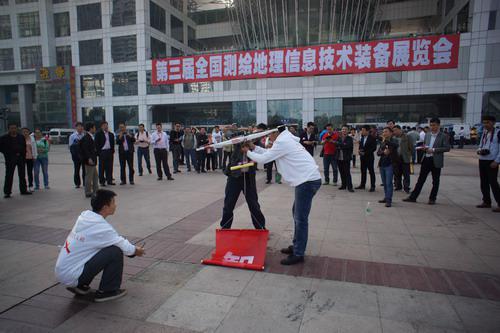 无人机起飞 无人机起飞